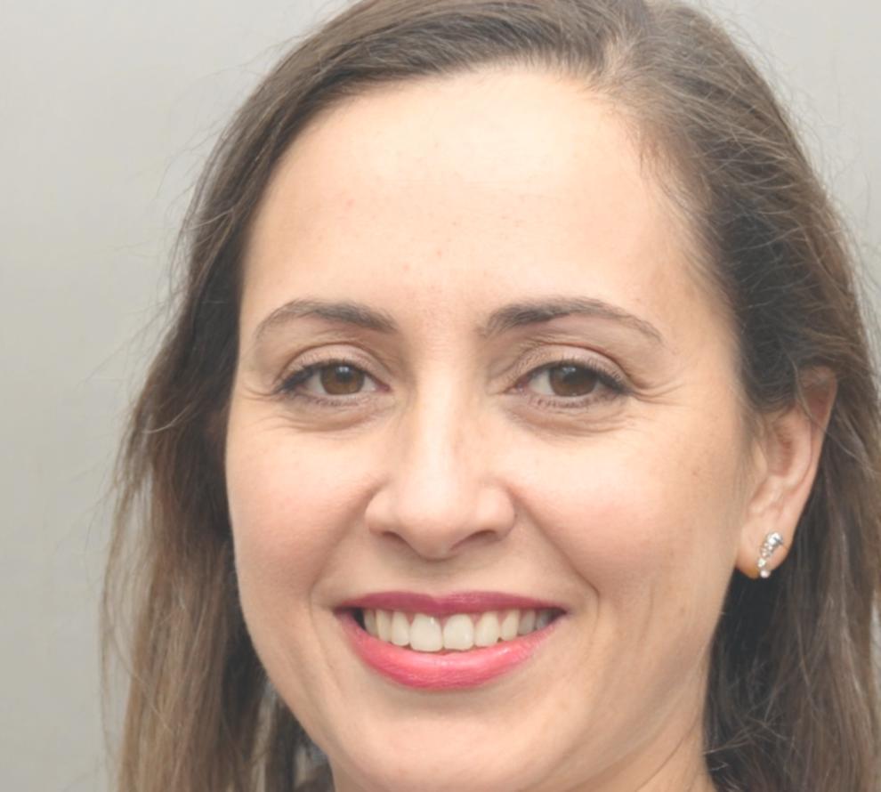 Finance education expert and program coordinator